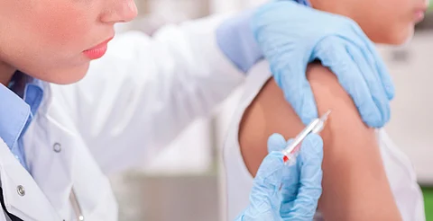 SSM vacuna contra el VPH a niñas y niños durante Semana Nacional de Vacunación