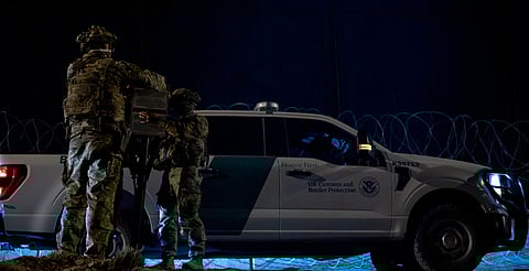 EE.UU. crea segunda zona militar en frontera con México para frenar migración