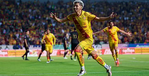 Morelia ruge primero: Atlético toma ventaja 2-0 sobre Leones Negros en la semifinal de ida
