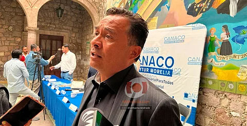 Comerciantes de Pátzcuaro laboran con normalidad, pero toman medidas preventivas