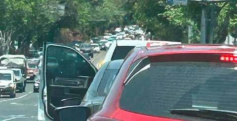 Preliminar: disparan contra automovilista en Camelinas, Morelia