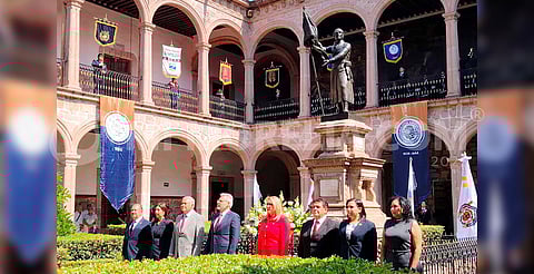 UMSNH conmemora el CCLXXII aniversario del natalicio de Don Miguel Hidalgo y Costilla