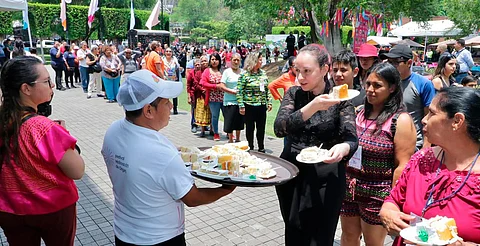 Habrá pastel gigante para festejar a mamás en el Festival de Origen