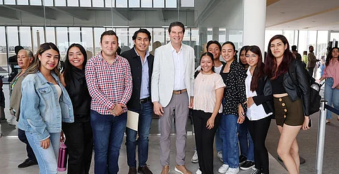 3 mil vacantes disponibles para universidades públicas y privadas para realizar servicio social