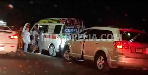 Ocurre carambola vehicular en el Libramiento Norte de Morelia