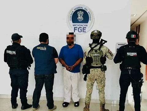 Intentaba robar una motocicleta, lo detienen y le encuentran droga