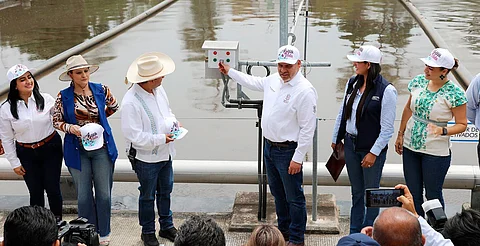 Con inversión de 200 mdp, inaugura Bedolla planta tratadora de agua en Uruapan