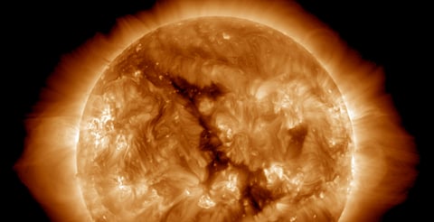 ¿Interferencias en radio o GPS? Captan poderosa llamarada solar