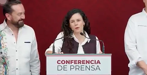 Morena arrasa en Veracruz; gana más de 140 municipios, según Luisa Alcalde