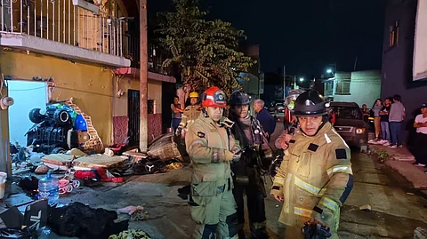 Reportan explosión en colonia El Porvenir de Morelia; habría sido tanque de gas