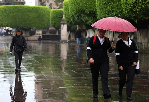 Este miércoles en Morelia se mantendrá cielo nublado y con lluvias intermitentes