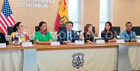Otros sectores serán vulnerados en sus derechos en EU, advierte senadora de Illinois