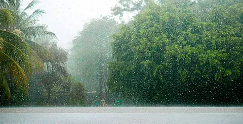 Dalila se acerca: Emiten recomendaciones en Michoacán ante la tormenta tropical