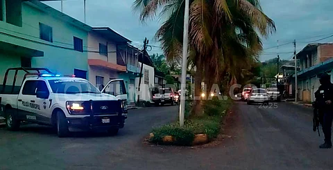 De diez balazos privan de la vida a mujer trans, gimnasio de Apatzingán