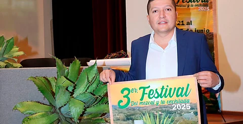 Invita Vicente Gómez al Tercer Festival del Mezcal y la Enchilada