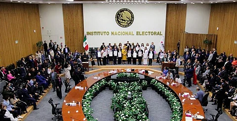 Así quedan integrados los nuevos tribunales electorales; INE entrega constancias