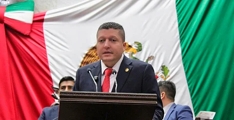 Presenta Vicente Gómez iniciativa para accesibilidad de personas con discapacidad