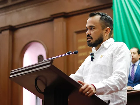 Cae red de abusos: Congreso aprueba propuesta de Hugo Rangel para frenar corrupción en grúas y corralones