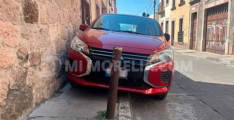 Estacionarse en lugares prohibidos, una de las faltas viales más recurrentes en Morelia