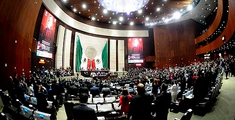 Morena frena debate sobre jornada de 40 horas y aumento a salarios públicos