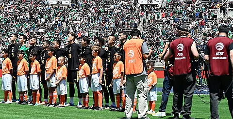 FIFA impone histórica multa a México por grito discriminatorio