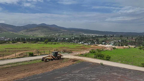 Pagados, los derechos de vía para la conexión de San Nicolás Obispo-Villas del Pedregal: Sedum