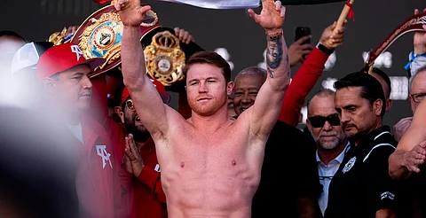 David Benavidez lanza fuerte acusación contra el equipo de Saúl ‘Canelo’ Álvarez
