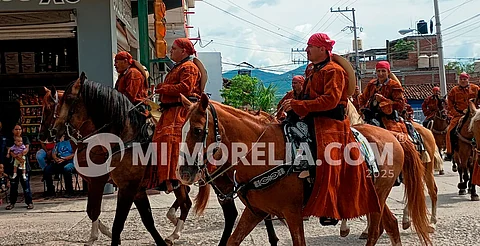 En tensa calma Tepalcatepec celebra su 148 aniversario como municipio