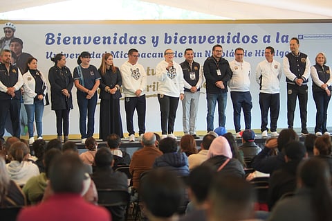 Queremos que la UMSNH sea un espacio seguro para sus hijas e hijos, señala Yarabí Ávila ante mamás y papás