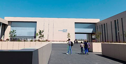 Elevadores del CAM ya llegaron a Morelia; instalación concluiría en un mes: Sosa Tapia