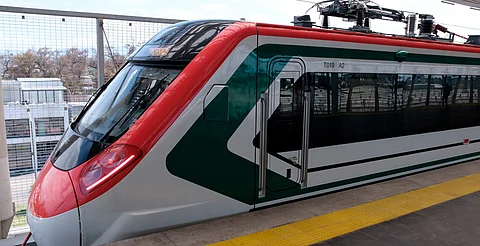Senado aprueba reforma para impulsar trenes de pasajeros en México