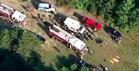 Avión con 14 pasajeros se desploma en Nueva Jersey, Estados Unidos