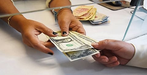 De 3.5% a 1%: EU aprueba nuevo impuesto a remesas pese a polémica