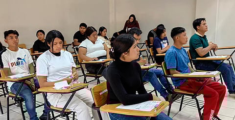 Solo 89% de aspirantes se presentó al examen de admisión a normales de Michoacán