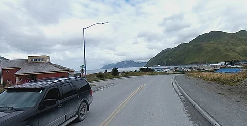 Sismo de magnitud 7.3 sacude Alaska; emiten alerta de tsunami en zonas costeras