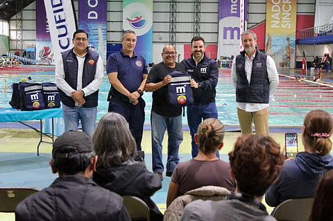 Promueve Yankel Benítez prevención y capacitación con entrega de mochilas de emergencia