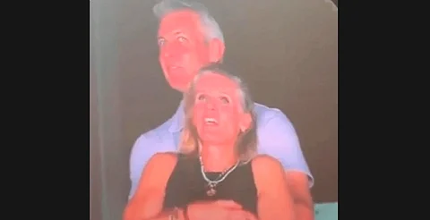 CEO infiel renuncia a Astronomer tras video viral en concierto de Coldplay