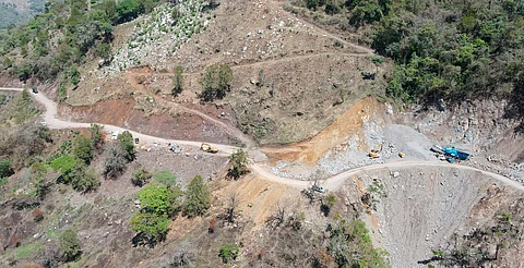 Carreteras más rápidas y seguras; Gobierno de Michoacán destina más de 765 mdp en Tierra Caliente