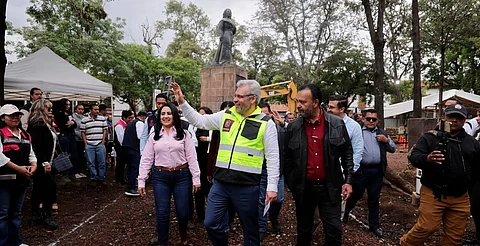 Obra en plaza Gertrudis Bocanegra conserva el encanto de Pátzcuaro: Bedolla