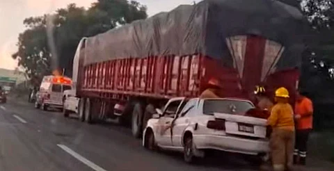 ¡Precaución! Choque por alcance en tramo Morelia-Guanajuato