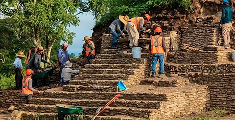 ¿Eres arqueólogo? INAH abre convocatoria para exponer tu trabajo con comunidades originarias