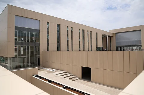 Prevén concluir instalación de elevadores en el Centro Administrativo de Morelia en agosto