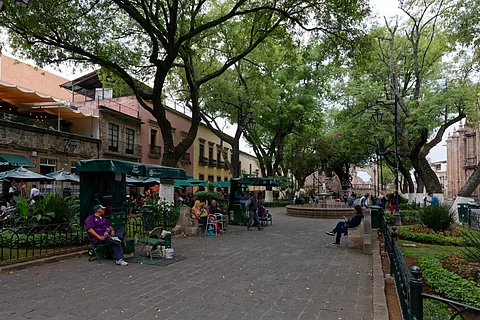 Morelia tendrá un día fresco y nublado con alta probabilidad de lluvia