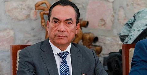 Adrián López actualiza y adelanta su renuncia como Fiscal de Michoacán