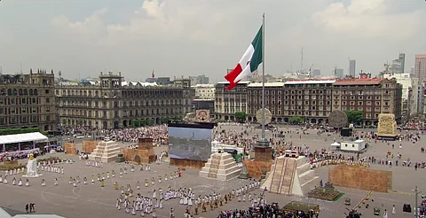 Sheinbaum y Brugada conmemoran 700 años de Tenochtitlán en el Zócalo de la CDMX
