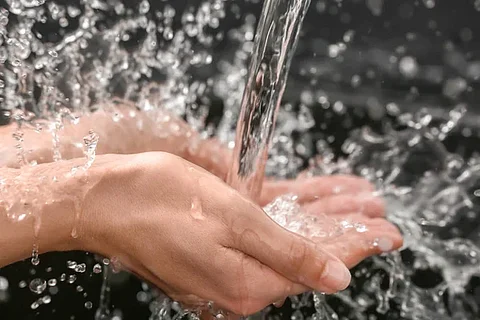 Chatbot del OOAPAS ya recibe reportes por desperdicio y robo de agua en Morelia