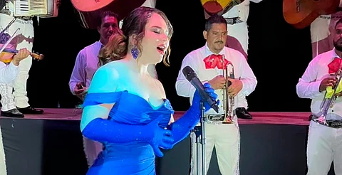 Apatzingán le cantará a México; Susy Ortuño avanza en certamen de Sheinbaum