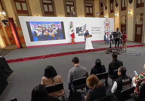 ¡Orgullo nacional! Sheinbaum felicita a clavadistas mexicanos por actuación en Mundial de Singapur