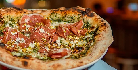 Mammut Pizza abre nueva sucursal en Paseo Altozano con propuesta de pizza rústica napolitana y productos de alta calidad