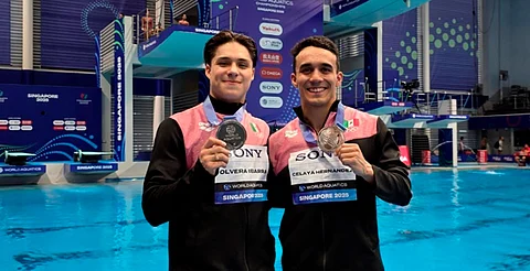 Ejército Mexicano felicita a clavadistas militares medallistas del Mundial Acuático en Singapur